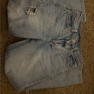 Lucky Brand Light Blue Denim Jeans